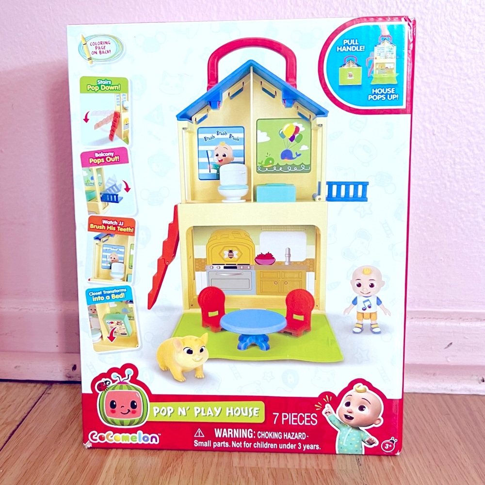 CoComelon POP N' PLAY HOUSE 7 PIECES